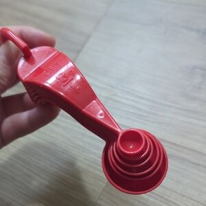 Red Measuring Spoon Set